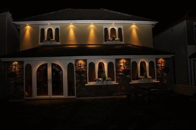 Lake Lodge Guesthouse Killarney Exterior photo