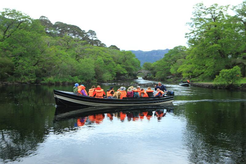 Lake Lodge Guesthouse Killarney Exterior photo